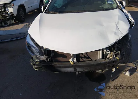 2014 Toyota Corolla S Plus z USA, uszkodzony, nr VIN 5YFBURHE3EP115299